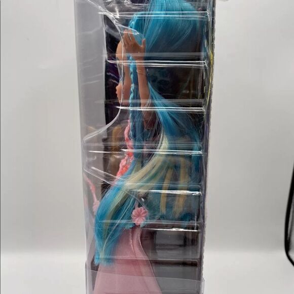 New Hairdorables Hairmazing Prom Perfect Fashion Doll Noah, Multi-Color - Picture 6 of 9
